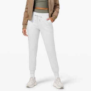 Lululemon Scuba Joggers Heather Gray Size 2/4 (Estimated) Fleece Sweatpants